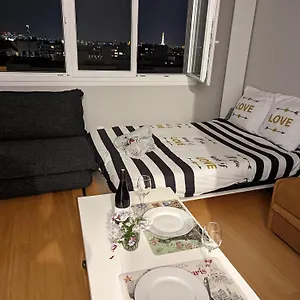 Charming With Eiffel View Appartement